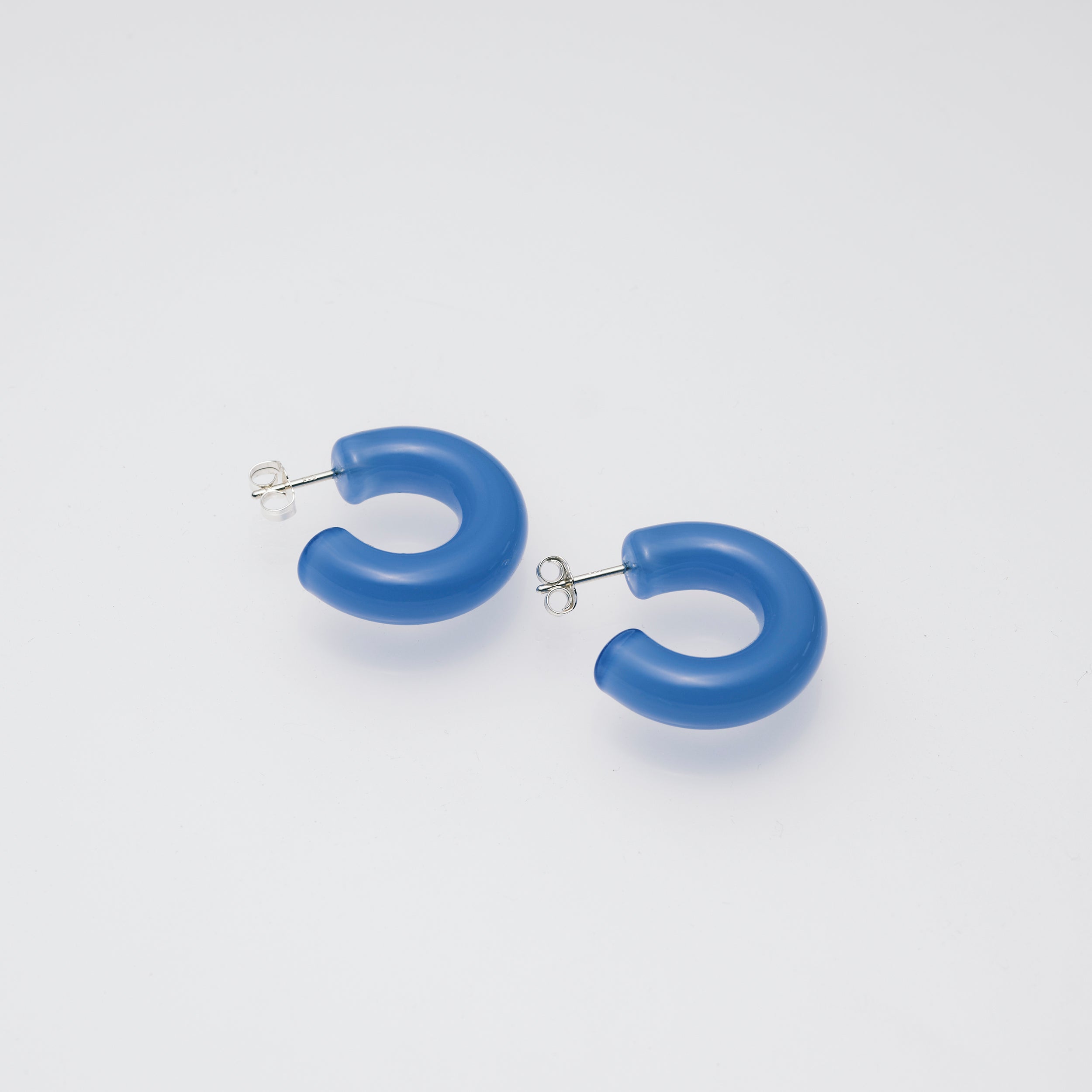 Keane Mini Glass Hoops – LINDQUIST