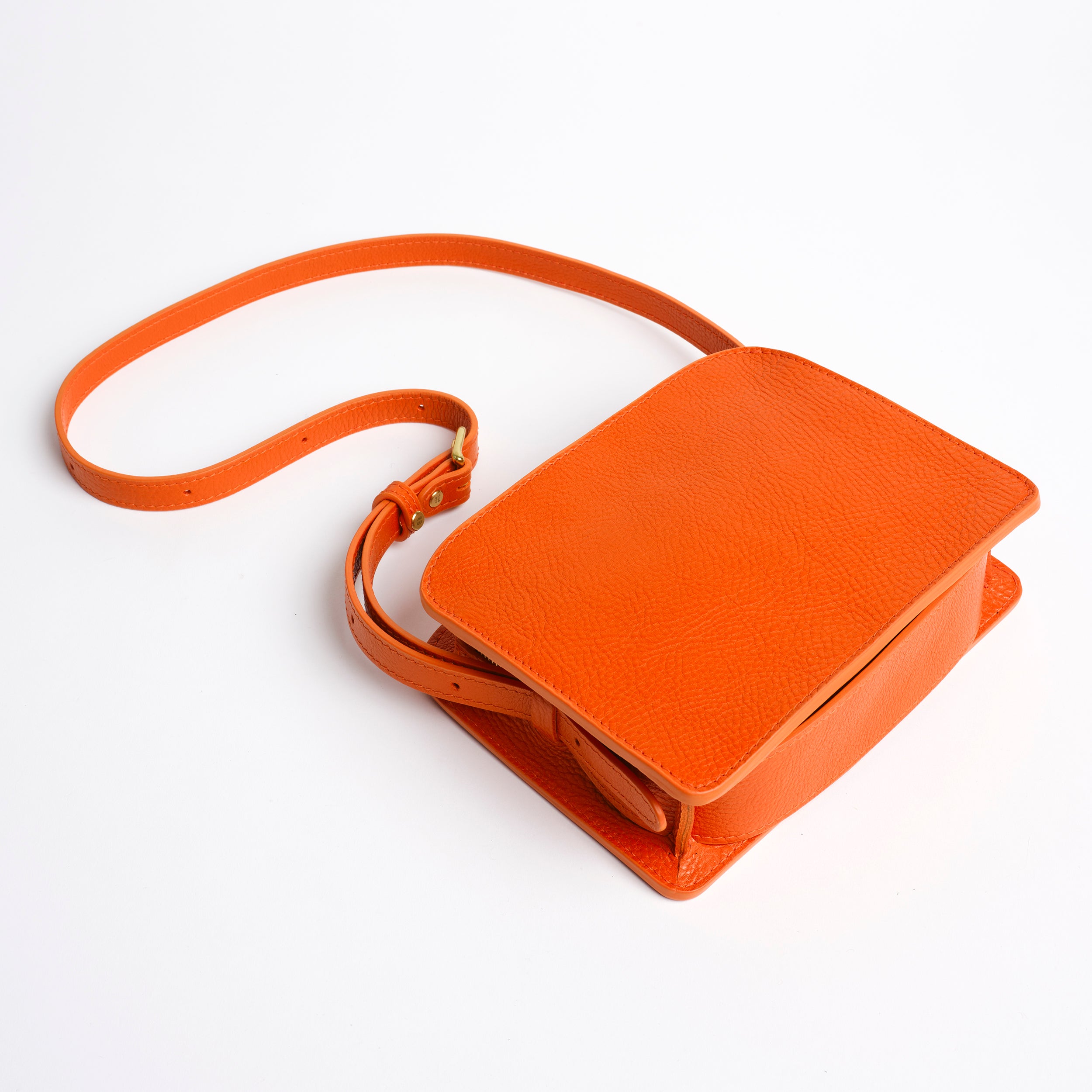 Anni in Carrot – LINDQUIST