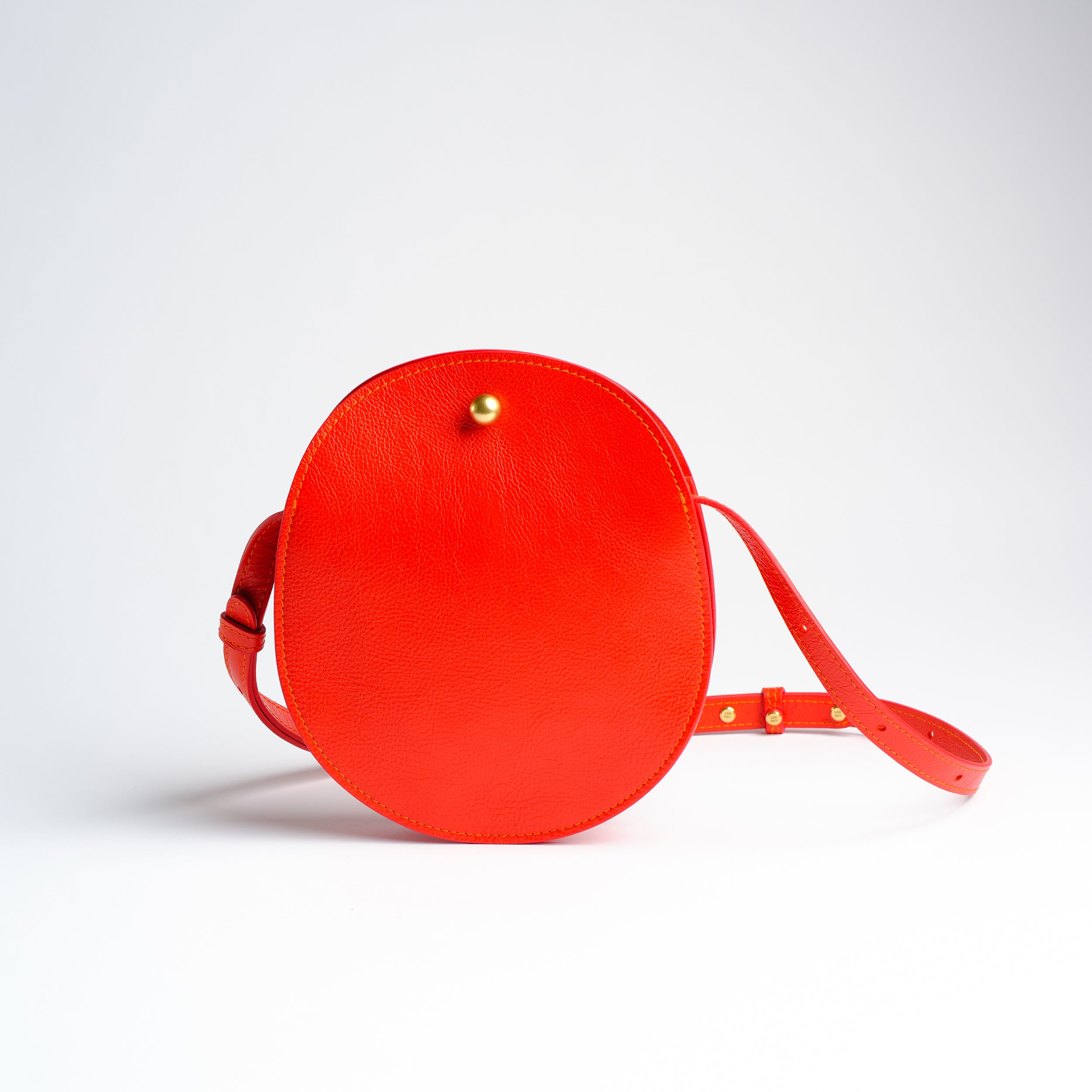 Eggi in Persimmon – LINDQUIST