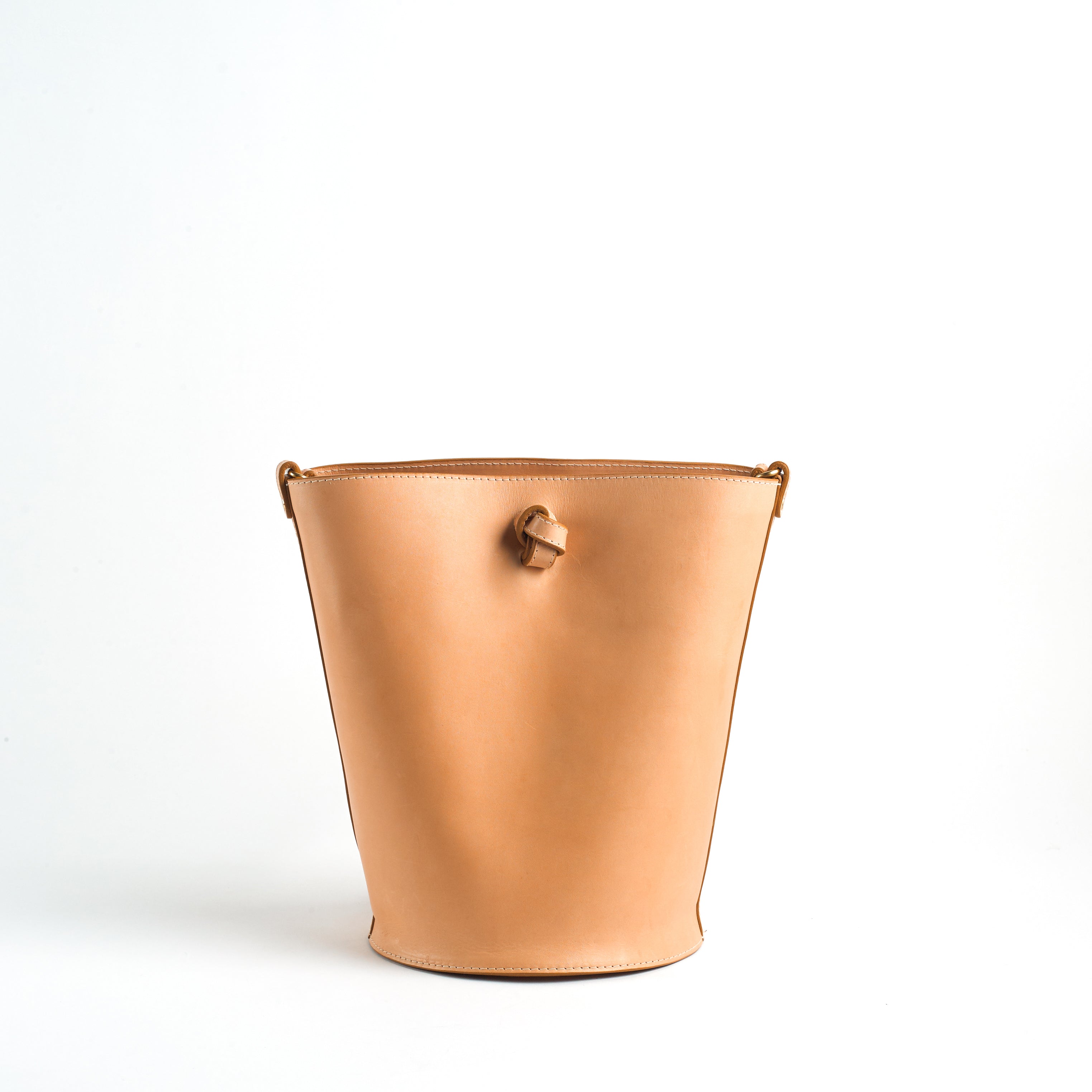 Cyl in Vachetta – LINDQUIST