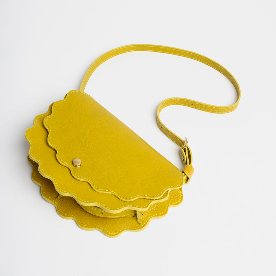 Limited Edition Scallop Shell Mezzo in Chartreuse