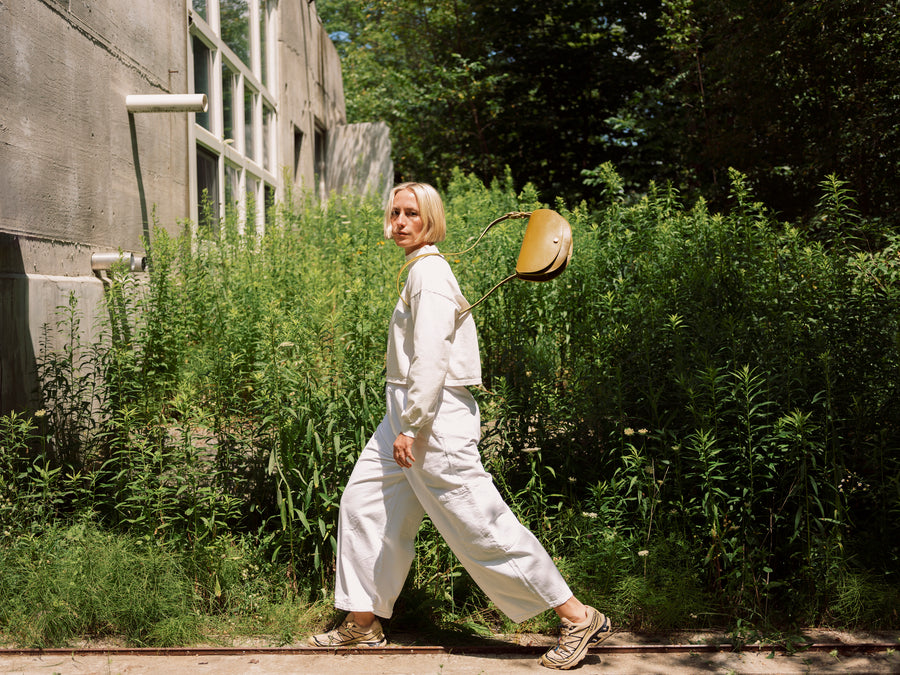 Mezzo in Green Ochre