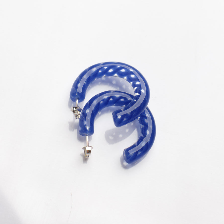 Keane Twist Glass Hoops in Ultramarine