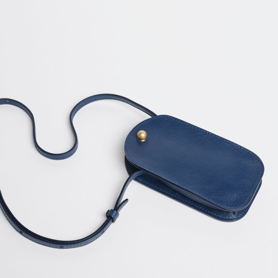 Segui in Indigo