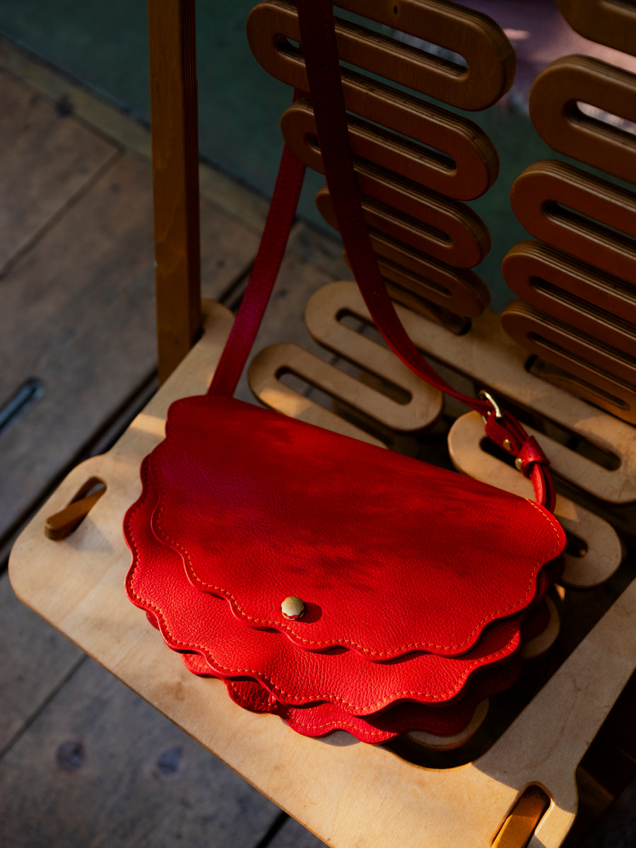 Limited Edition Scallop Shell Mezzo in Persimmon