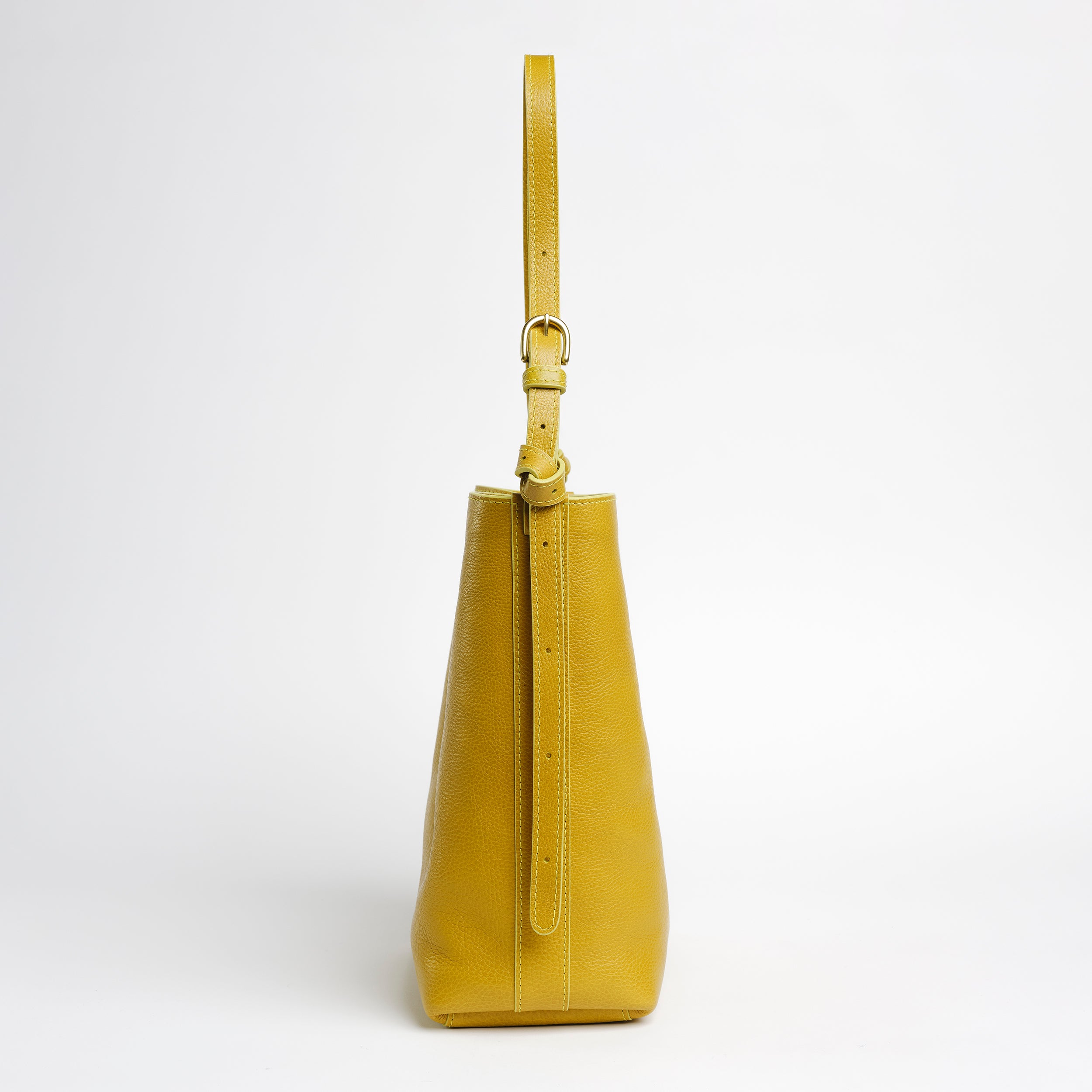 Lee in Chartreuse – LINDQUIST