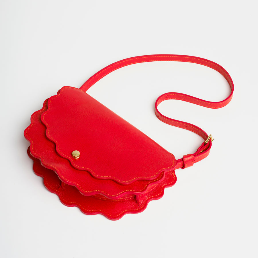 Limited Edition Scallop Shell Mezzo in Persimmon