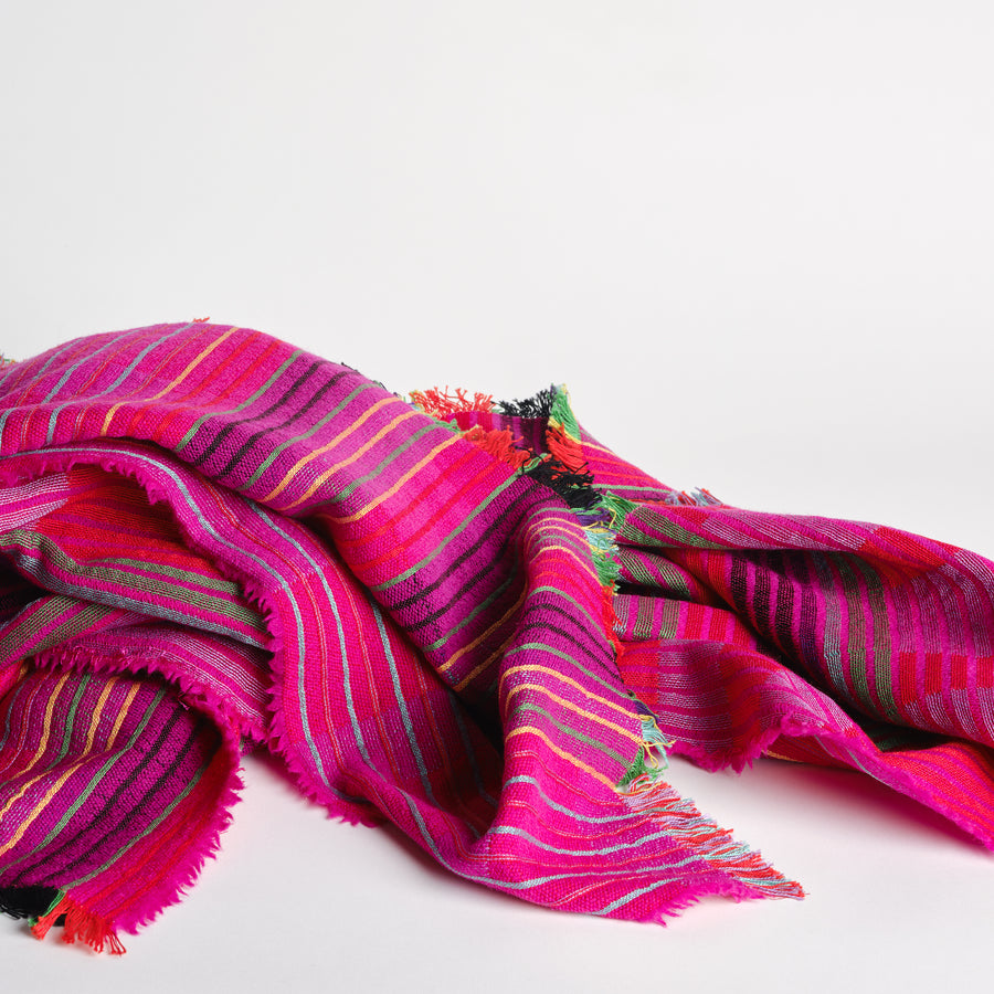 Estuary Wool Woven Blanket in Fuschia