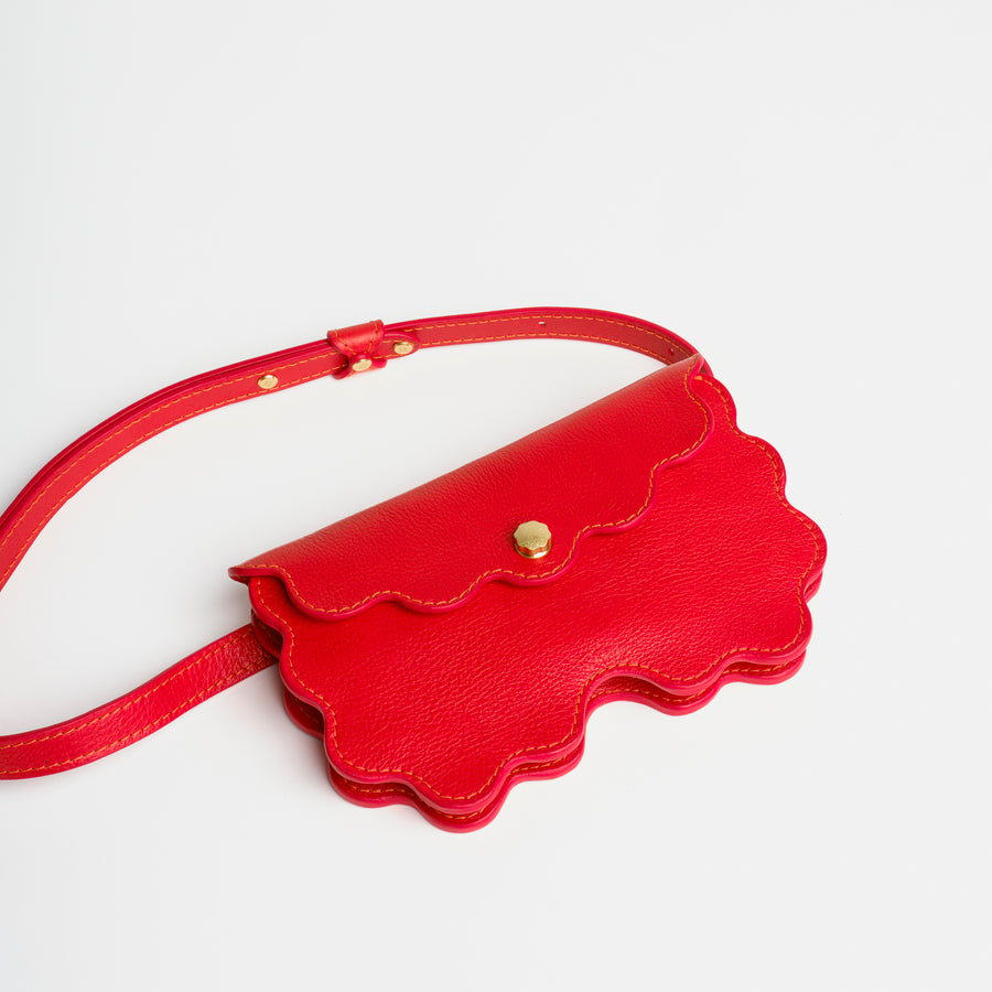 Limited Edition Scallop Shell Faba in Persimmon