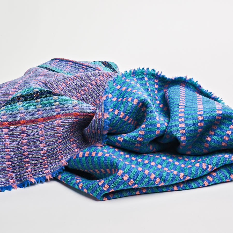 Checkers Wool Woven Blanket in Ultramarine