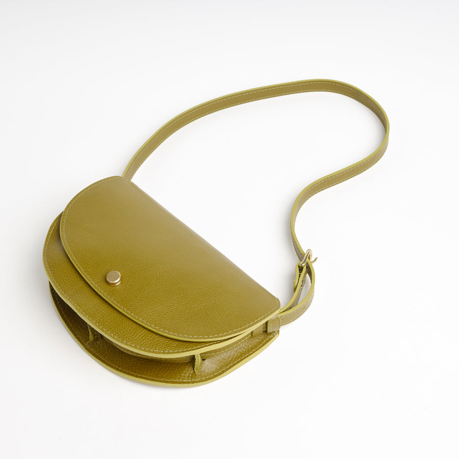 Mezzo in Green Ochre