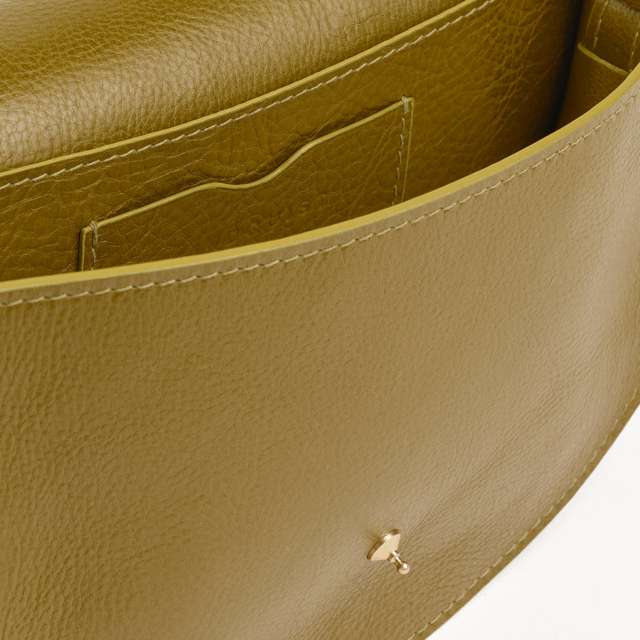 Mezzo in Green Ochre