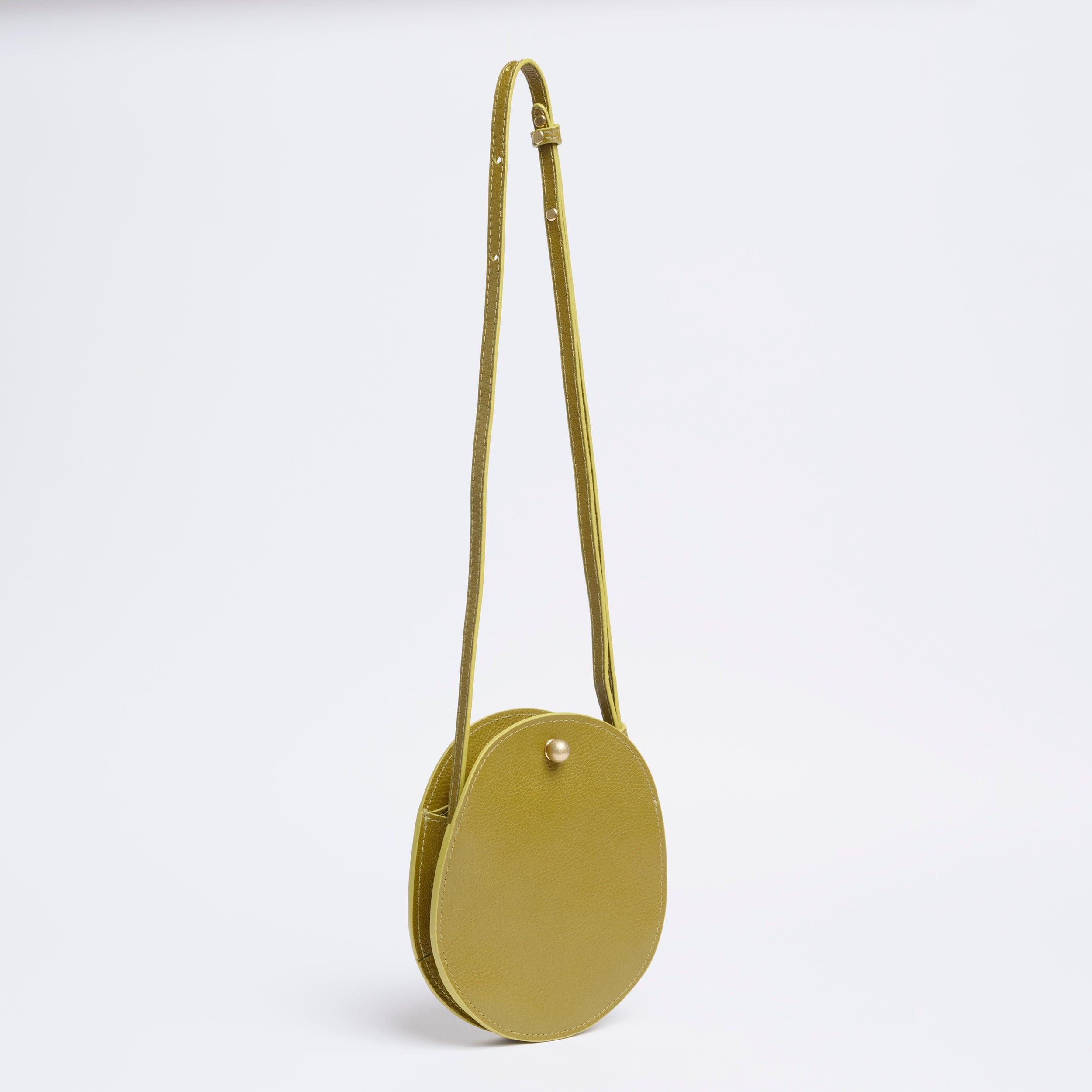 Mini Eggi in Green Ochre – LINDQUIST