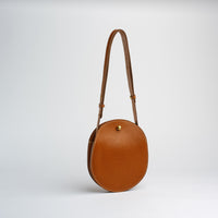 Eggi in Leather Brown
