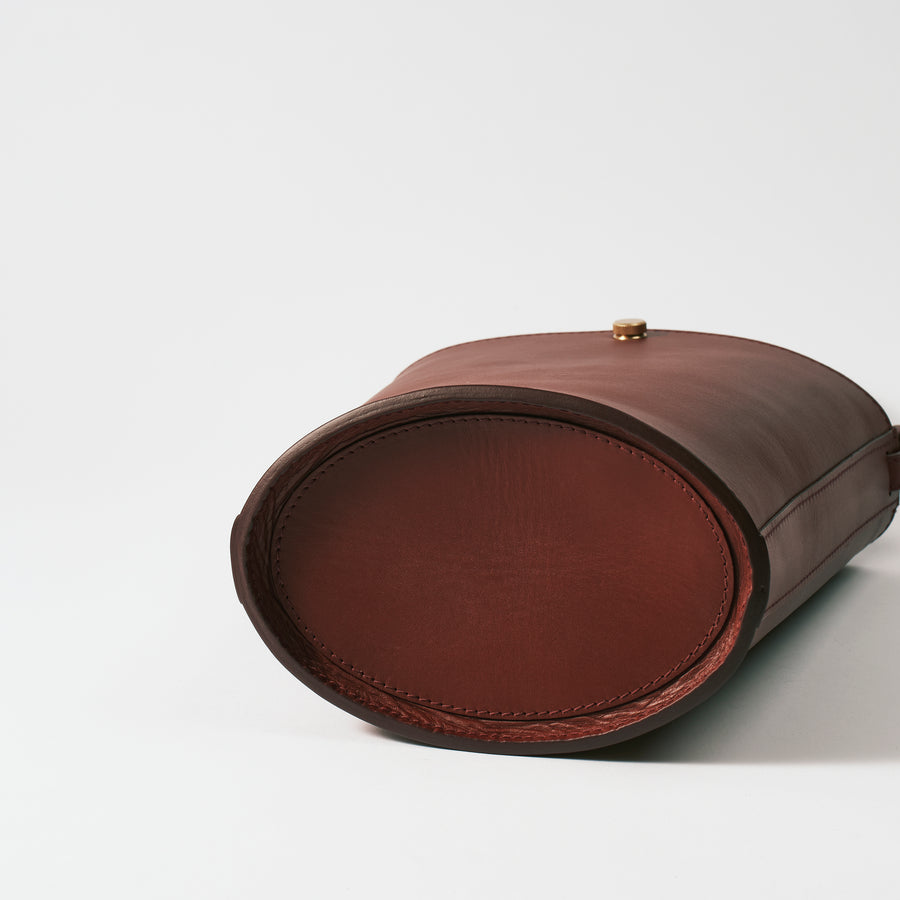 Small Hilma in Brick Vachetta